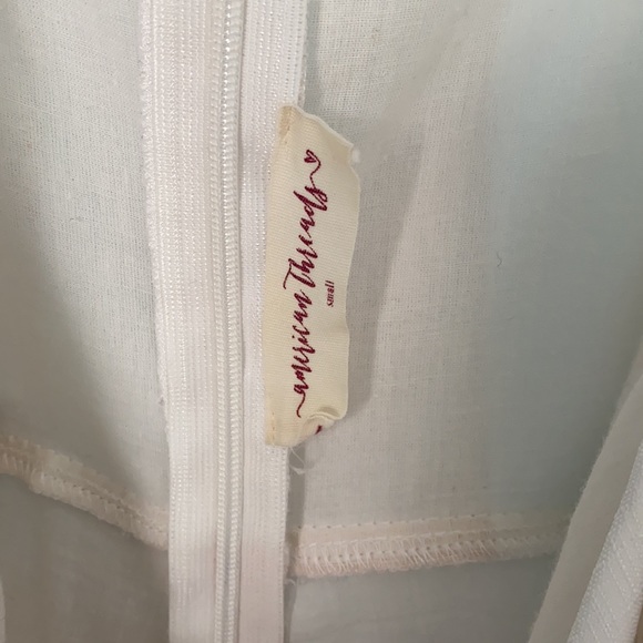 American Threads Pink & White Striped Romper Size Small - Picture 3 of 3